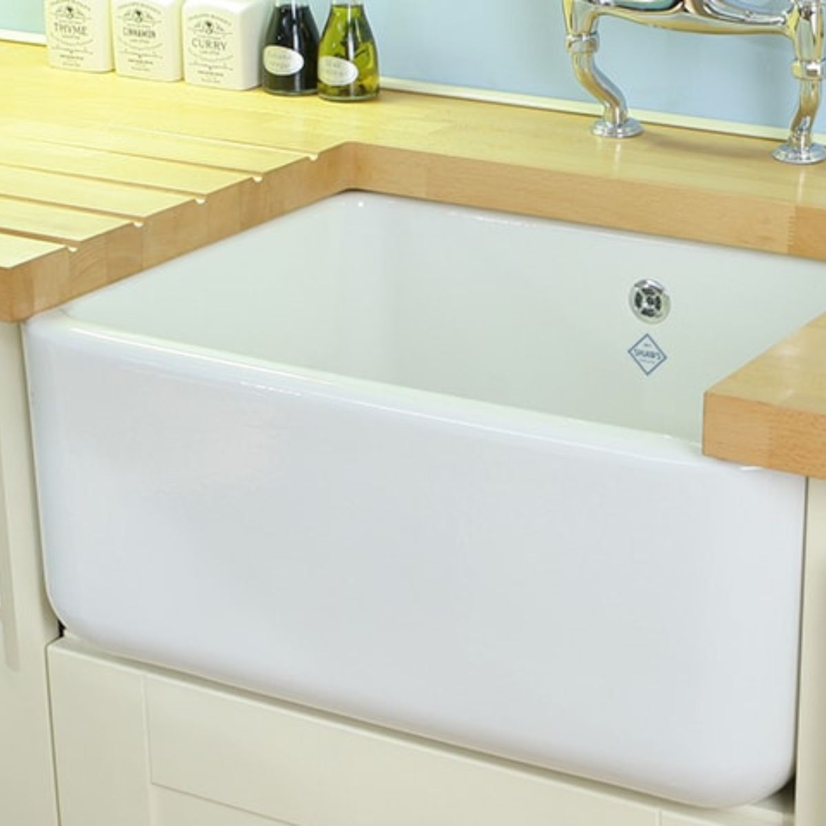 Shaws of Darwen Butler 600 White SCBU600WH in a kitchen